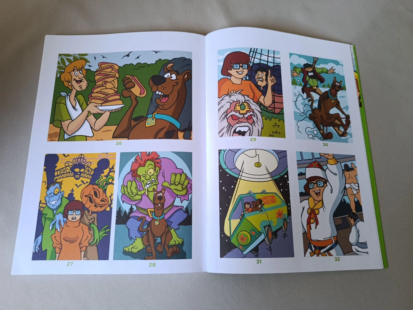 Mystery Scooby-Doo Coloring Book | Hachette Heroes | Very good condition – photo 9